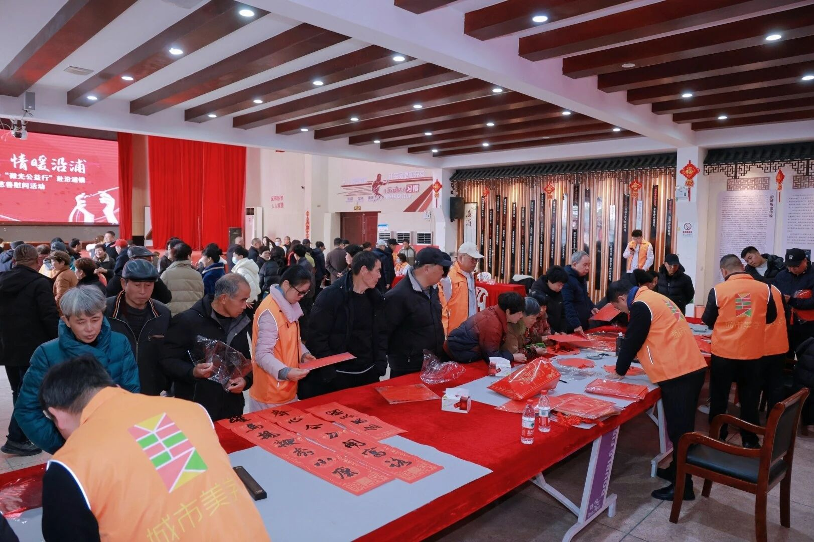 �ù��������ʽ�к͸�Ⱦ���������г�����ѧ�о��ᡰ΢�⹫���С�����