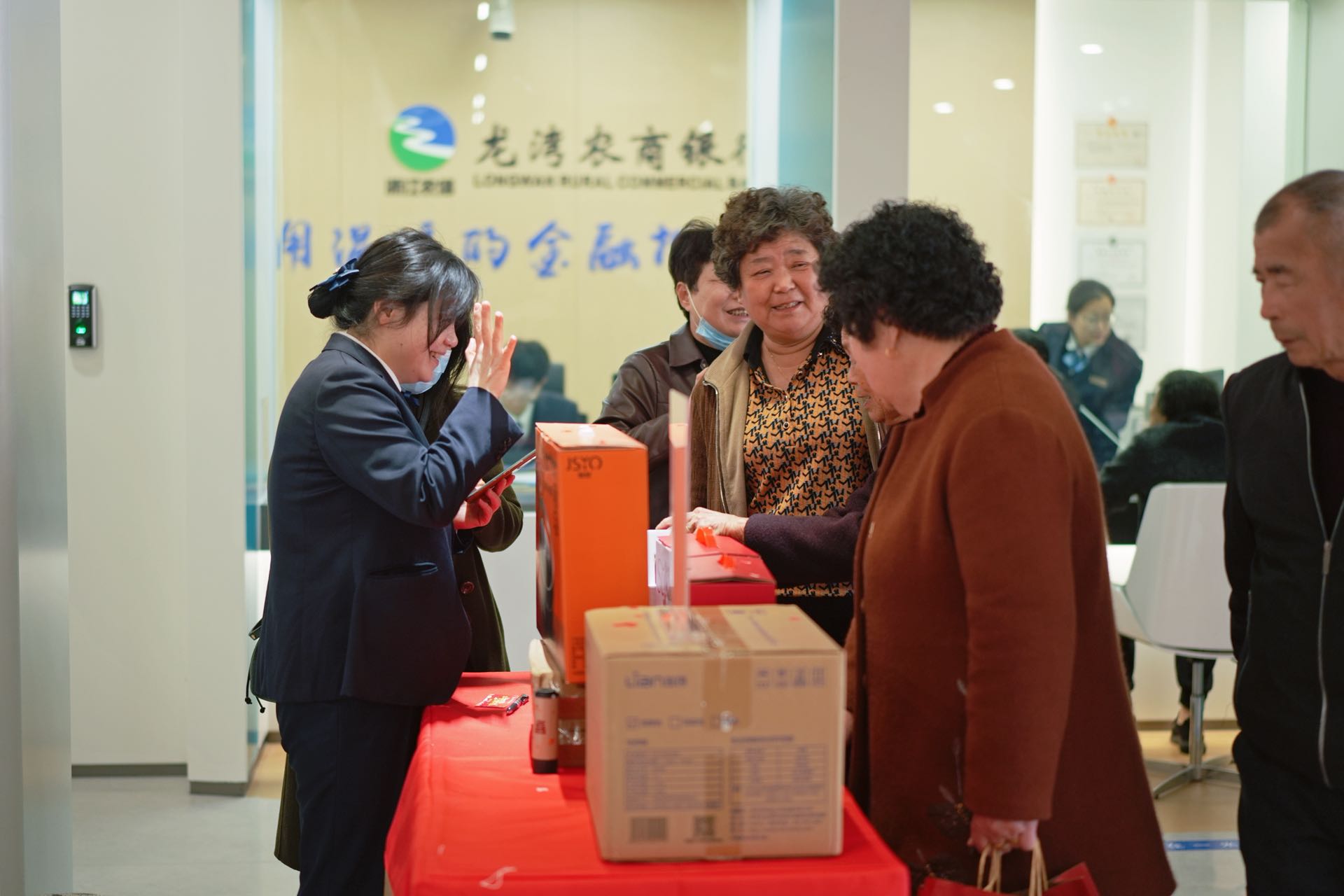 �������վ����ʽ���� ���庣������������+����+���桱����������ģʽ