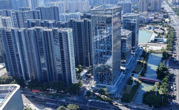 �������ݣ���㷢���빥�� һ���ȸ�������չʵ�֡����ź족