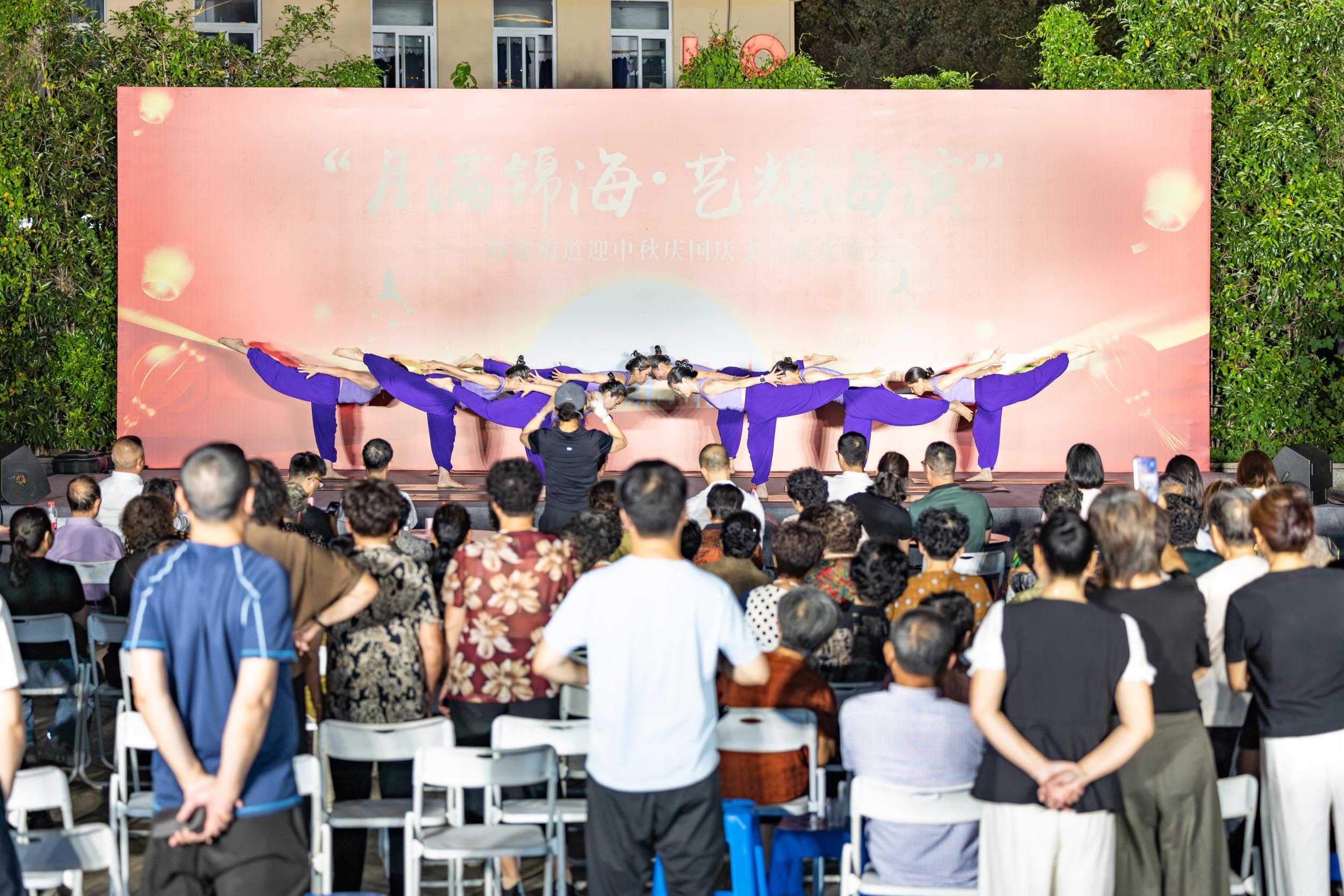 月满锦海迎双节 龙湾海滨中秋国庆文艺晚会温情上演